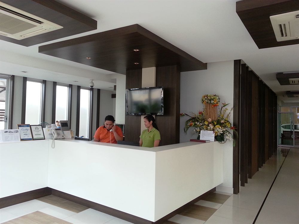April Suites Pattaya Exterior foto